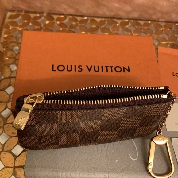 Brand New!! Authentic Louis Vuitton Damier Ebene CanvasCoin Pochette/ Key Pouch. - Picture 6 of 14